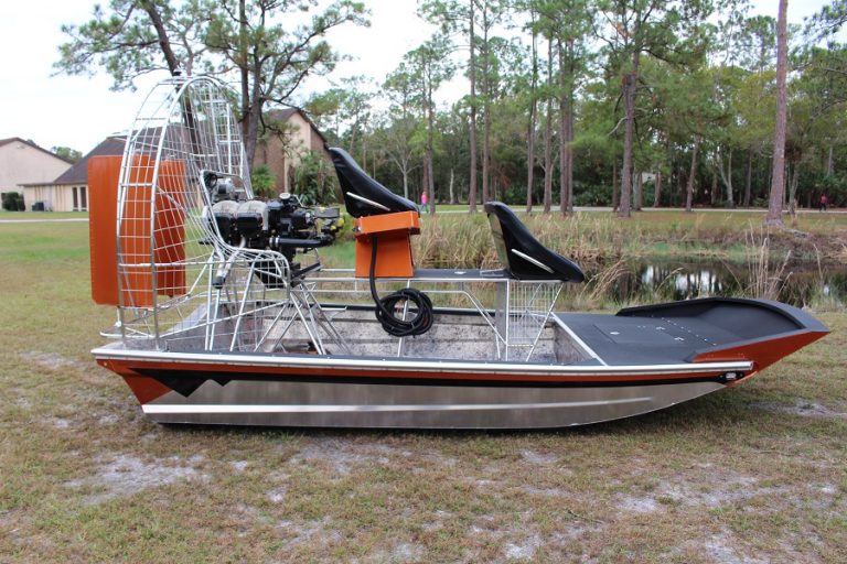 KIT BOAT 1 Diamondback Airboats
